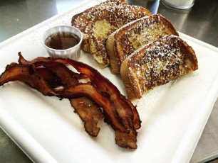 Classic French Toast with bacon
